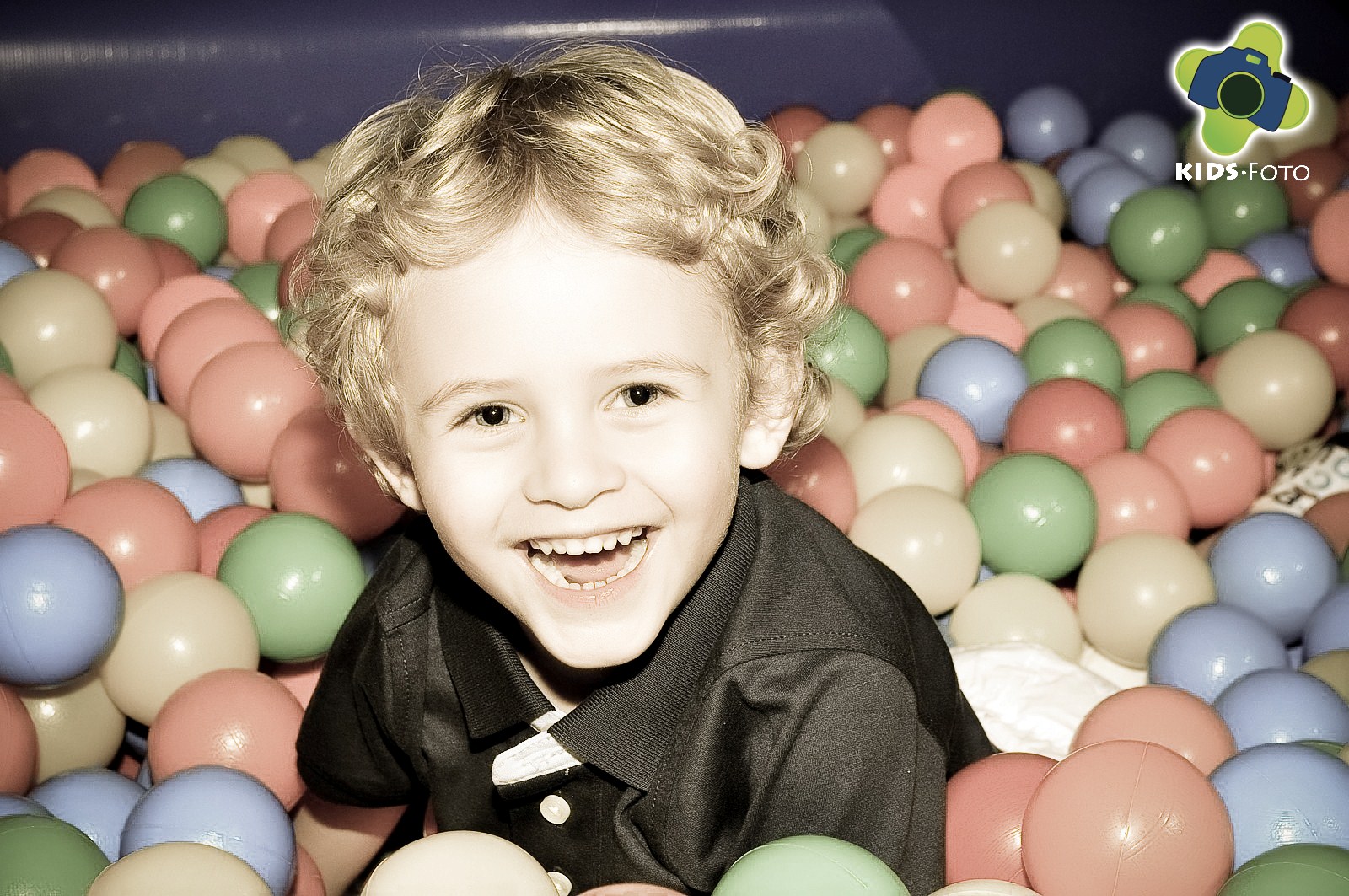 Festa de aniversário de 4 anos do Enrico, realizada na Mega Festa Garden, por Kids Foto